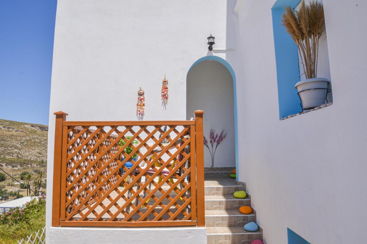 Nikola'S House Adamantas (Milos) Exterior foto